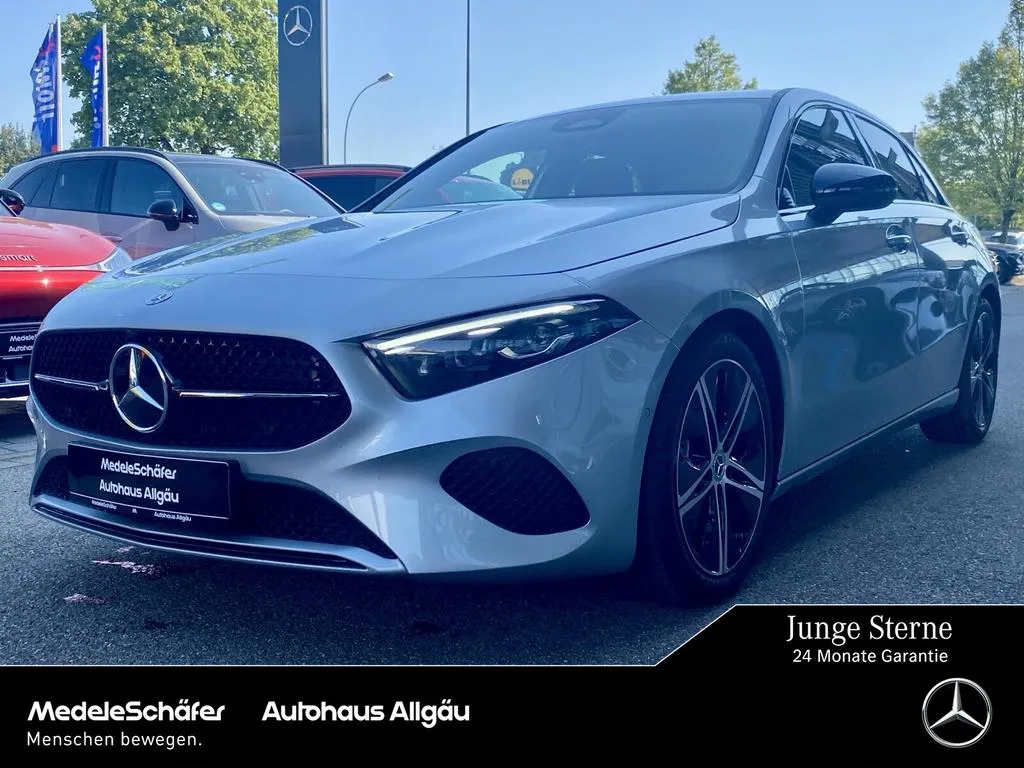Mercedes-Benz A 200