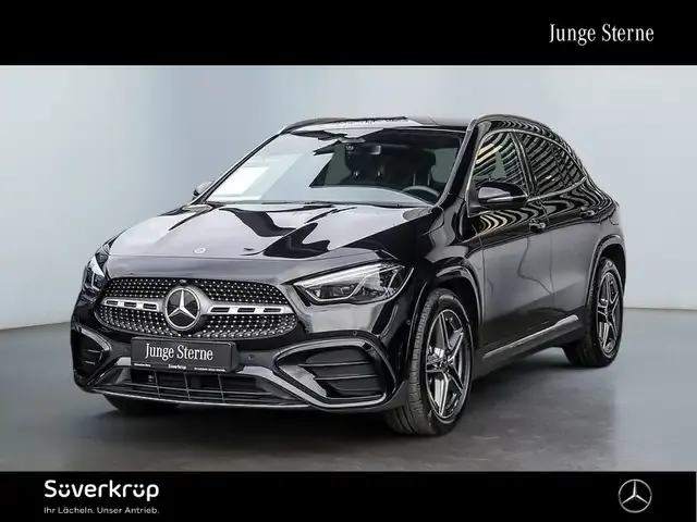 Mercedes-Benz GLA 200