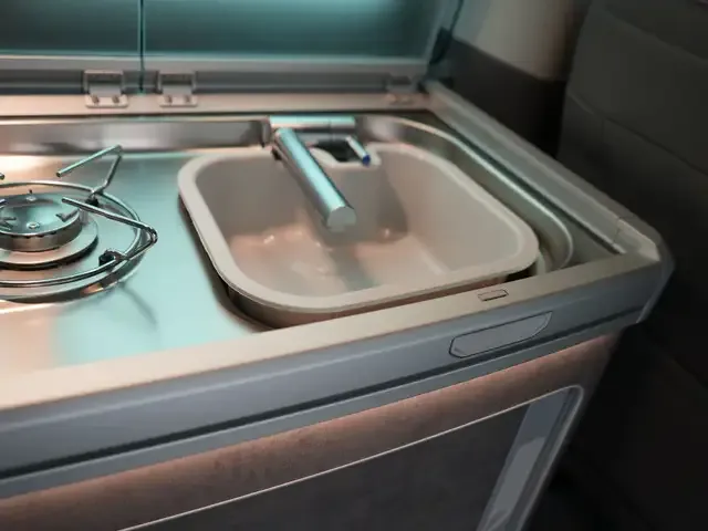 Volkswagen T6.1 California