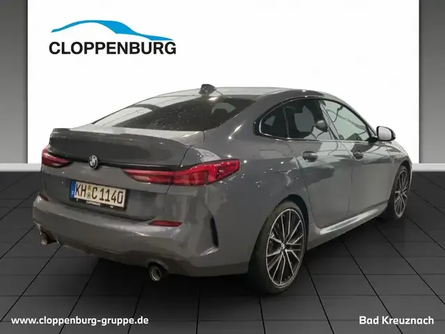 BMW 220