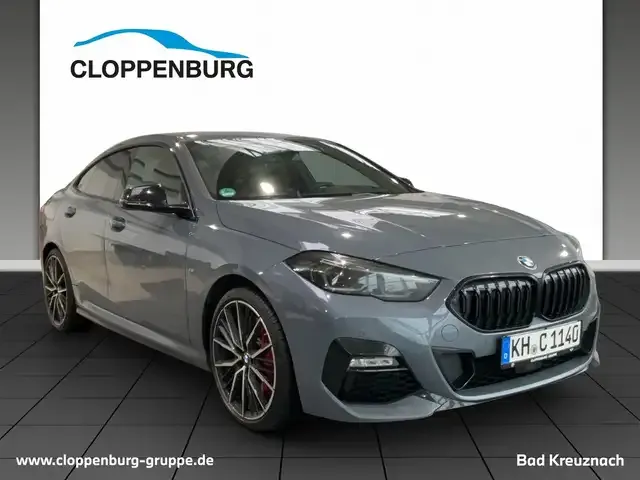 BMW 220