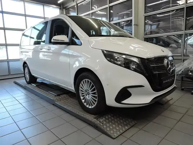 Mercedes-Benz EQV 250