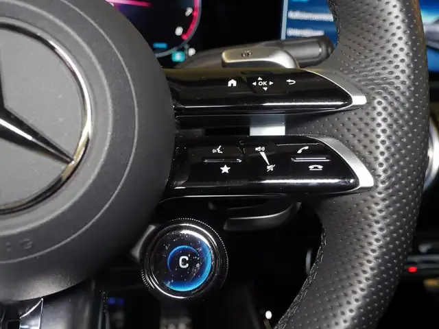 Mercedes-Benz A 35 AMG