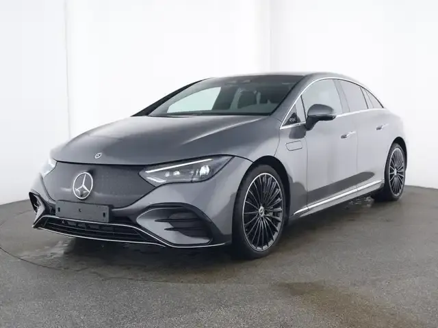 Mercedes-Benz EQE 300