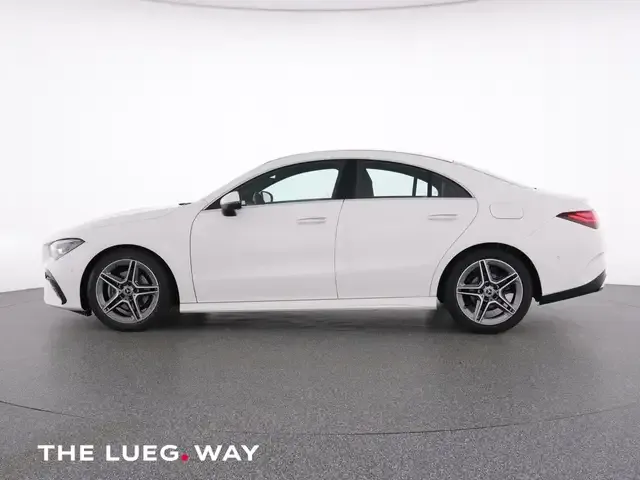 Mercedes-Benz CLA 180