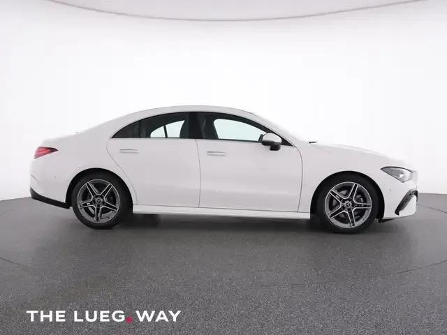 Mercedes-Benz CLA 180