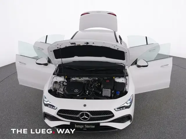 Mercedes-Benz CLA 180