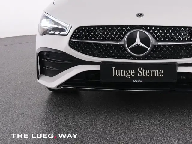 Mercedes-Benz CLA 180