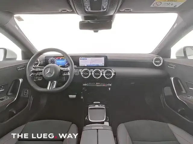 Mercedes-Benz CLA 180