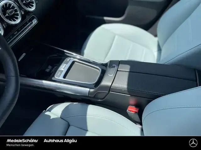 Mercedes-Benz EQA 350