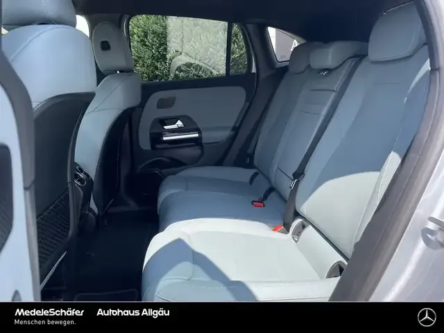 Mercedes-Benz EQA 350
