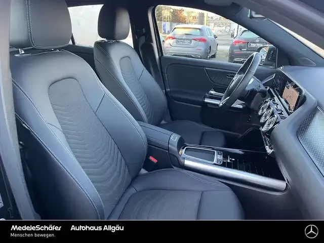 Mercedes-Benz EQA 350