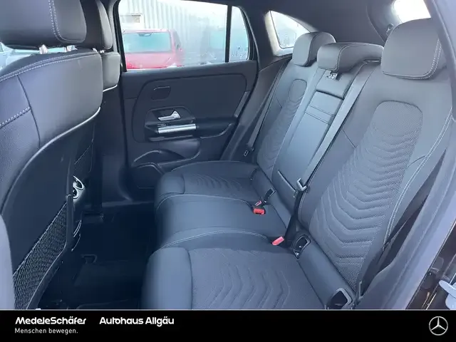 Mercedes-Benz EQA 350