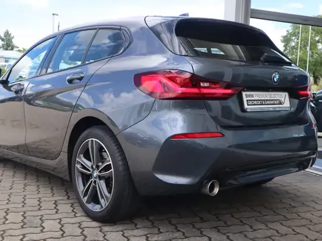 BMW 118