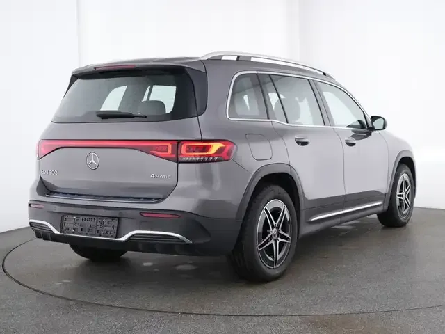 Mercedes-Benz EQB 300