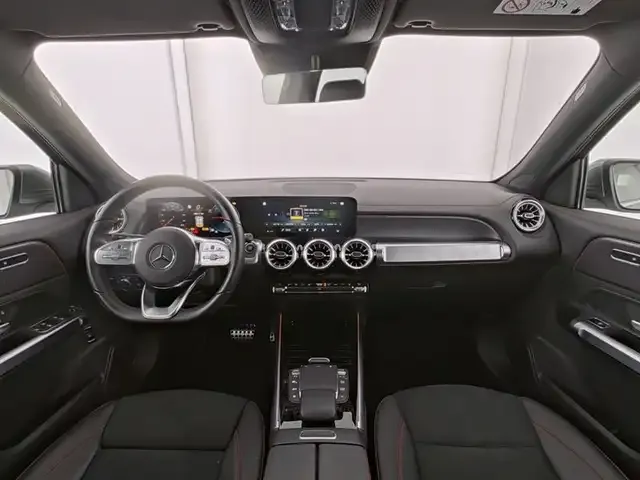 Mercedes-Benz EQB 300
