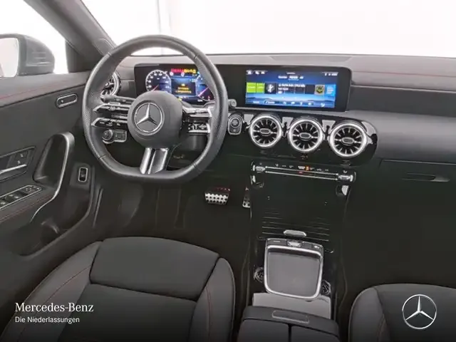 Mercedes-Benz CLA 220