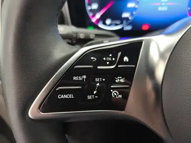Mercedes-Benz V 220