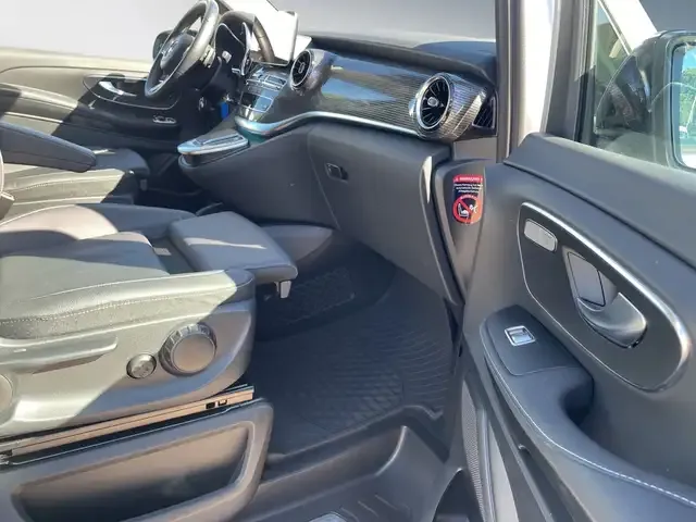 Mercedes-Benz EQV 300