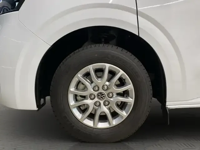 Volkswagen T7 Caravelle