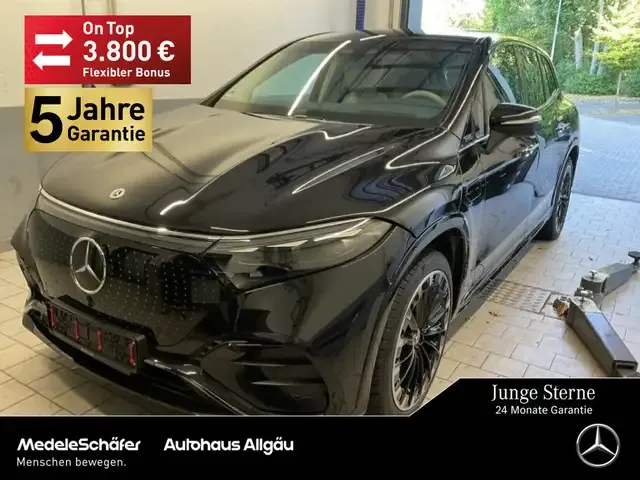 Mercedes-Benz EQS SUV
