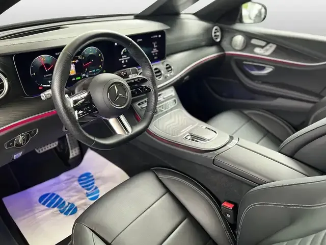 Mercedes-Benz E 200