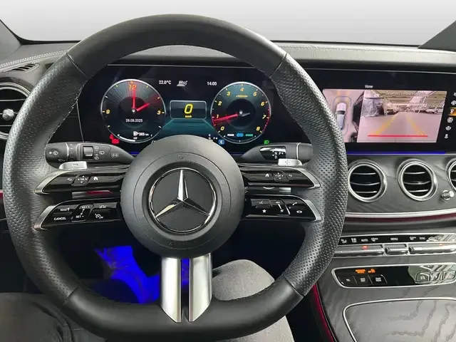 Mercedes-Benz E 200