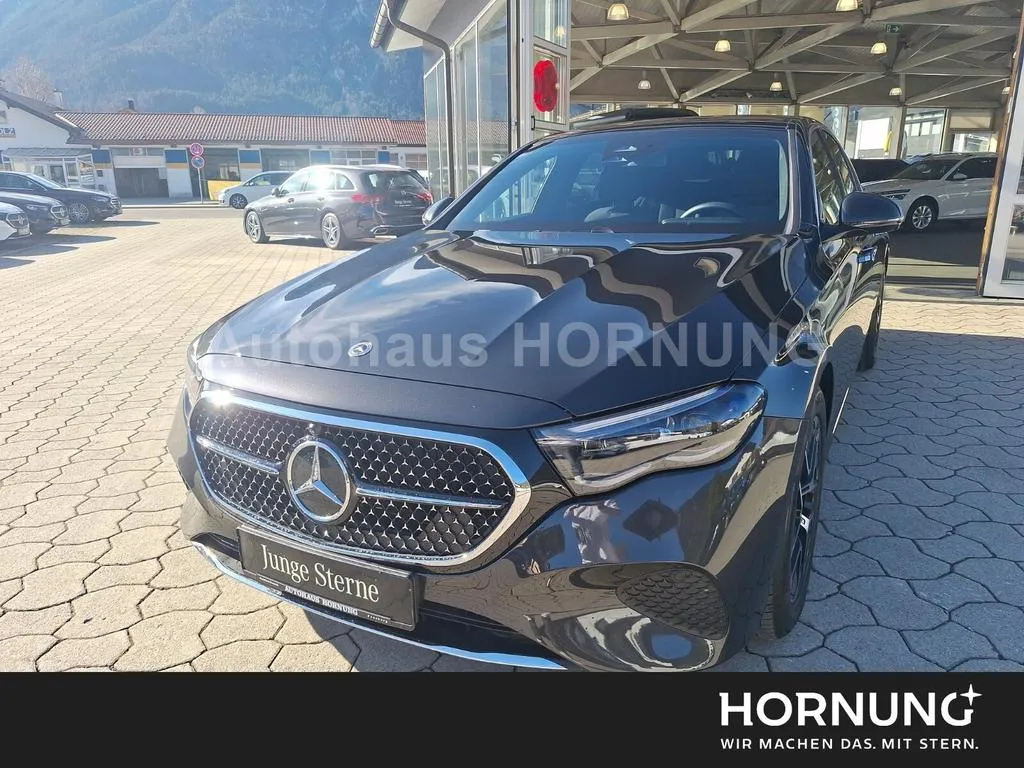 Mercedes-Benz E 220