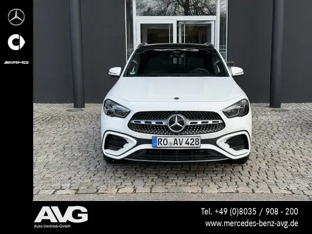 Mercedes-Benz GLA 200