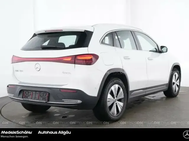 Mercedes-Benz EQA 300