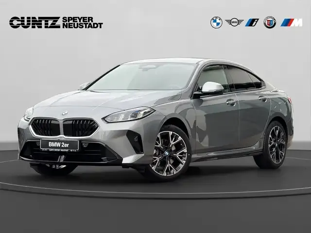 BMW 220