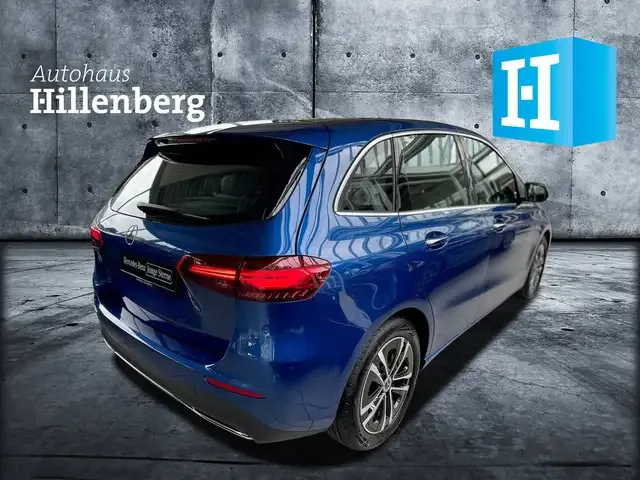Mercedes-Benz B 200