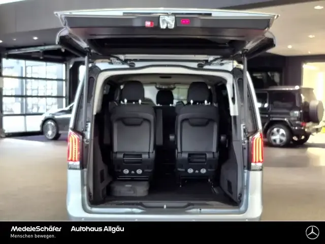 Mercedes-Benz EQV 300
