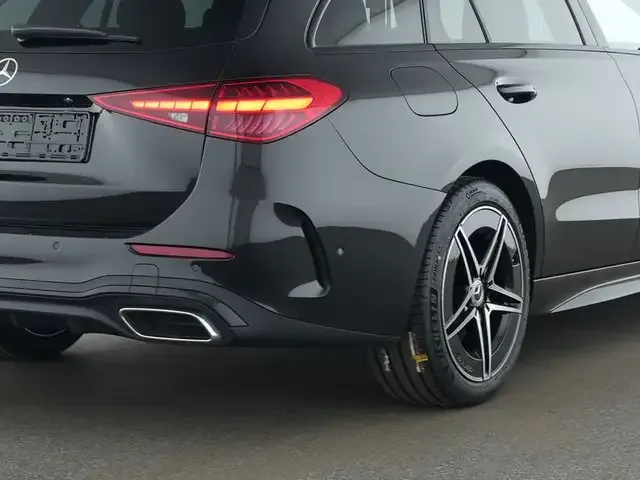Mercedes-Benz C 180