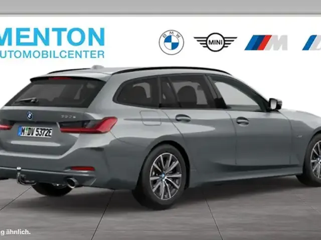 BMW 330