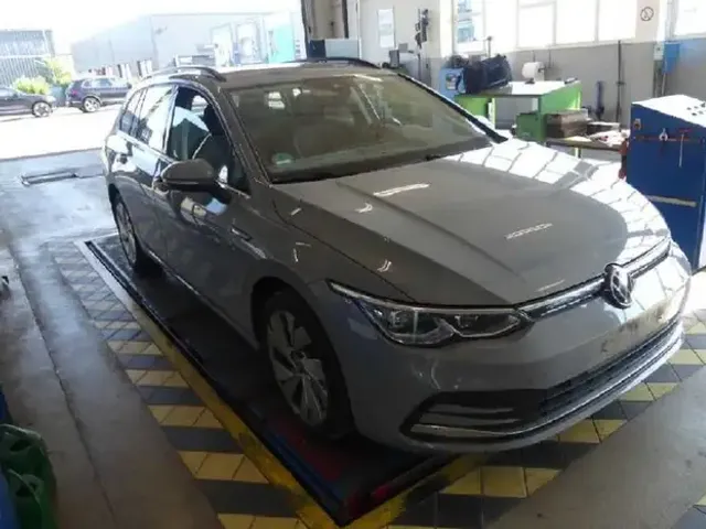 Volkswagen Golf Variant