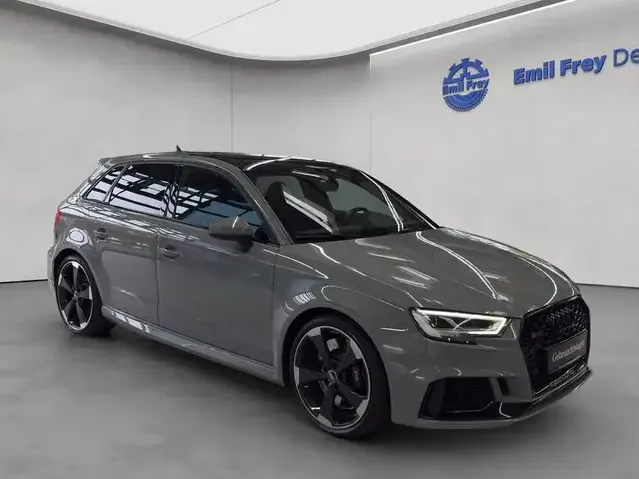 Audi RS3