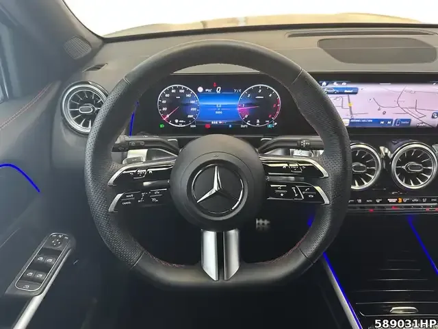 Mercedes-Benz GLB 200
