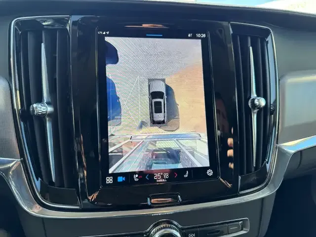 Volvo V90 Cross Country