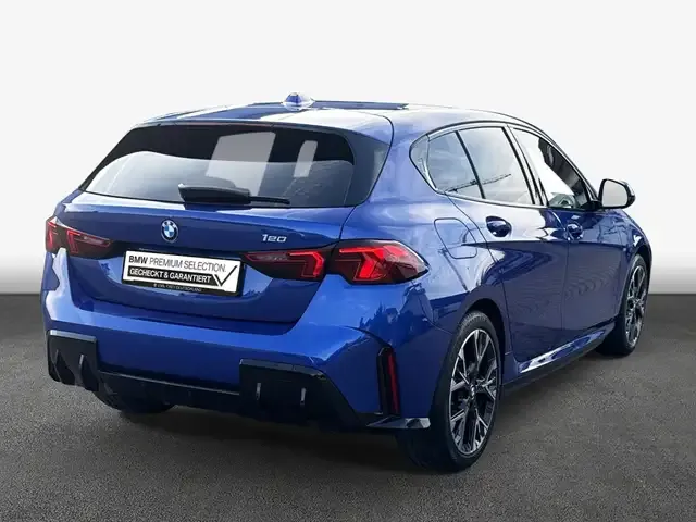 BMW 120