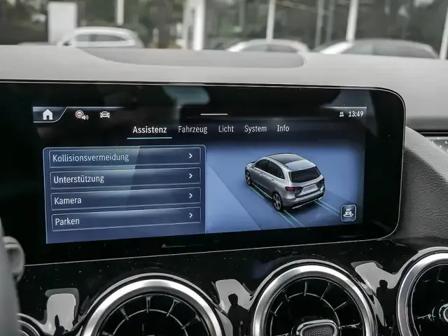 Mercedes-Benz B 200