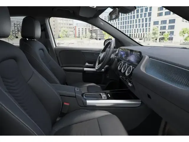 Mercedes-Benz EQA 250