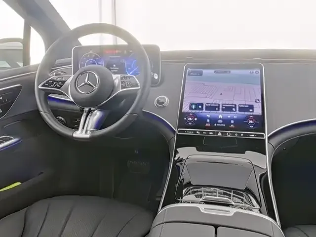 Mercedes-Benz EQE 300