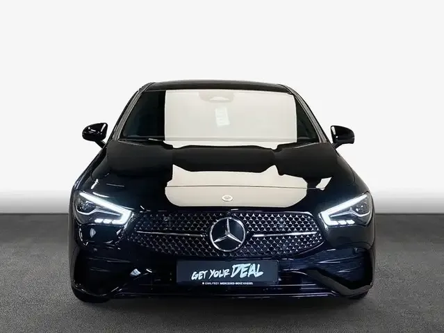 Mercedes-Benz CLA 180