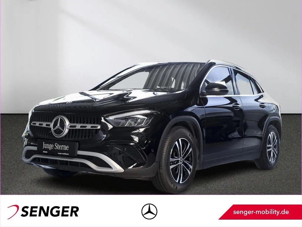 Mercedes-Benz GLA 200