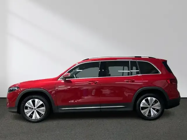 Mercedes-Benz EQB 300