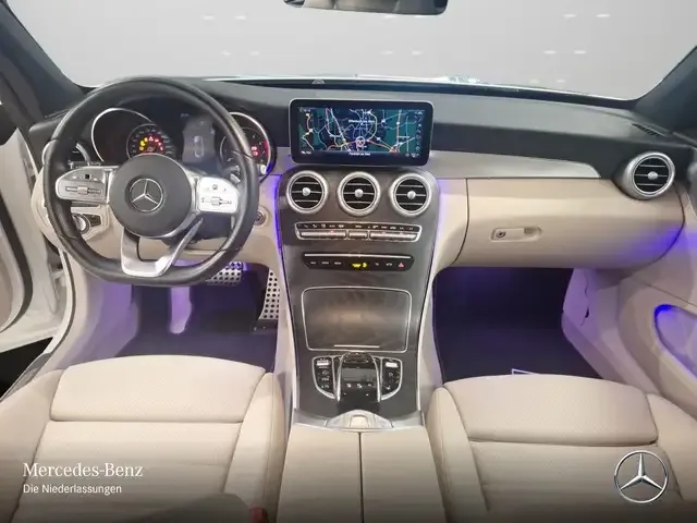Mercedes-Benz C 400
