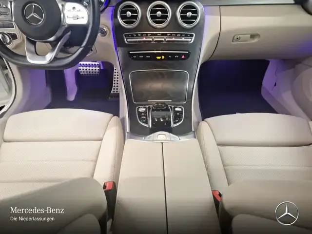 Mercedes-Benz C 400