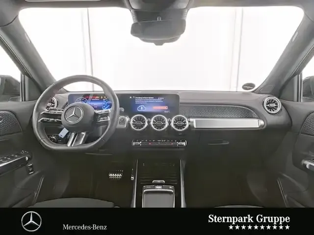 Mercedes-Benz EQB 300