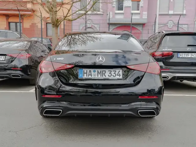 Mercedes-Benz C 180